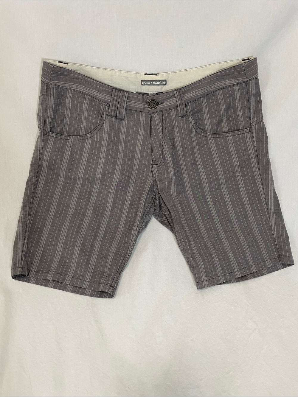 Vintage Horny Toad Striped Flat Front Shorts Women's Size 8 Gray Hiking Outdoor